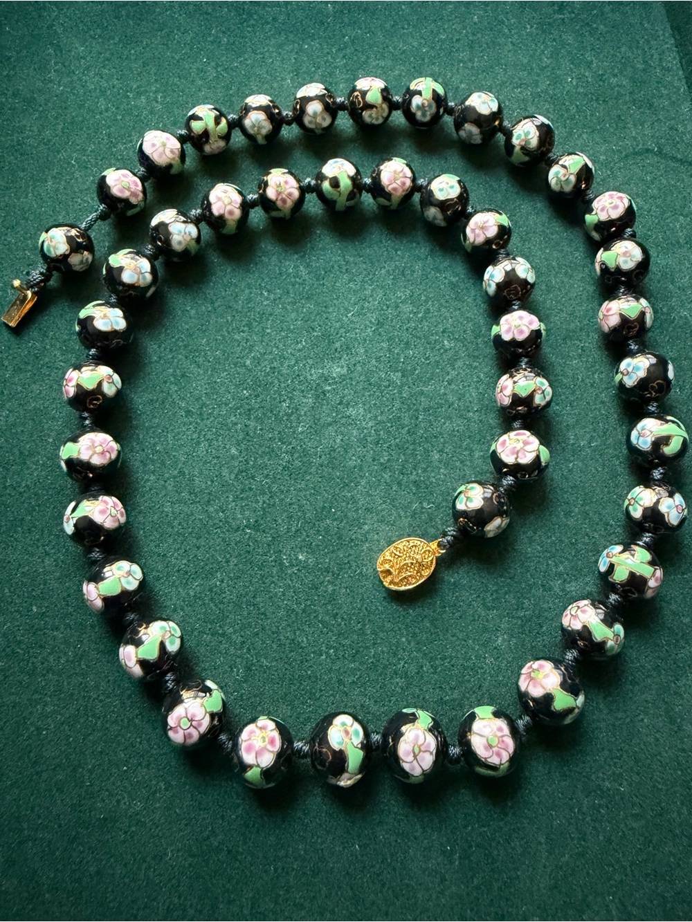 Vintage Chinese Export Cloisonné Black Floral Enamel Hand Knotted  Necklace